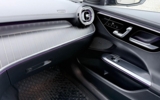 vehicle image #18