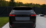 vehicle image #4