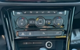 vehicle image #7