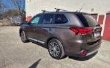 vehicle image #5