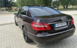 vehicle image #9