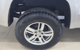vehicle image #15