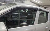 vehicle image #13