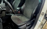 vehicle image #12