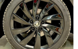 vehicle image #14