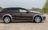 vehicle image #5