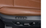 vehicle image #19