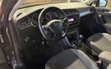 vehicle image #7