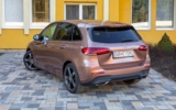 vehicle image #12