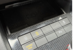 vehicle image #4