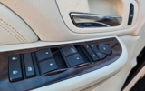 vehicle image #12