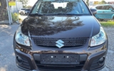 vehicle image #3