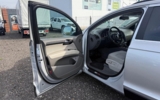 vehicle image #7