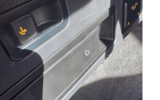 vehicle image #9