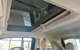 vehicle image #7