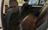 vehicle image #11