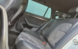 vehicle image #9
