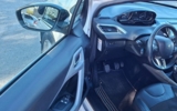 vehicle image #7