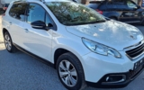 vehicle image #8