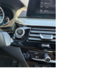vehicle image #9