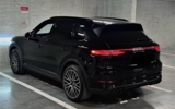 vehicle image #12