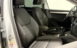 vehicle image #16