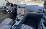 vehicle image #4