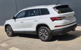 vehicle image #5
