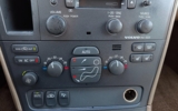 vehicle image #4