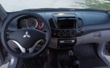 vehicle image #5