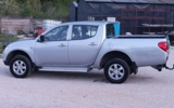 vehicle image #4