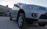 vehicle image #7