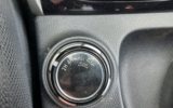 vehicle image #9