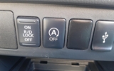 vehicle image #18