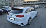 vehicle image #7