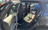 vehicle image #12