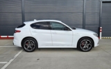 vehicle image #5