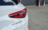 vehicle image #12