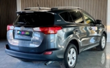 vehicle image #5