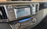 vehicle image #4