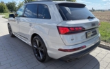 vehicle image #5