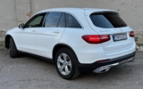 vehicle image #12