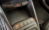 vehicle image #10