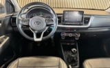 vehicle image #16