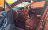 vehicle image #8