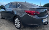 vehicle image #8