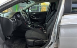 vehicle image #11