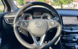vehicle image #30