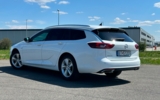 vehicle image #9