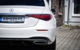 vehicle image #12